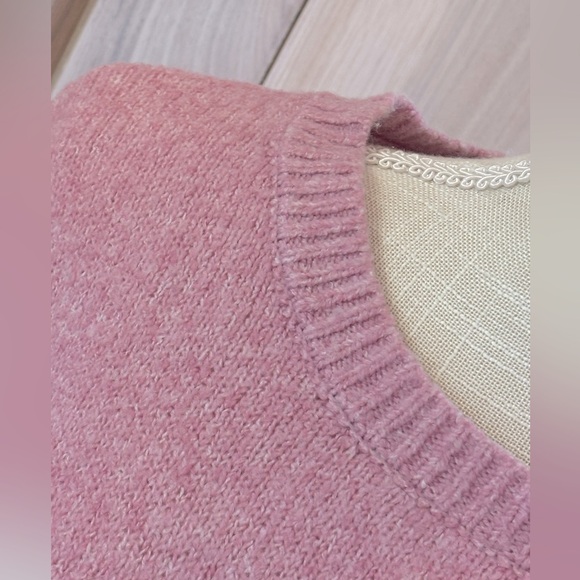 Cupcakes and Cashmere Anthropologie Pink Heart Sweater. Women’s Sz-L EUC - Picture 3 of 7